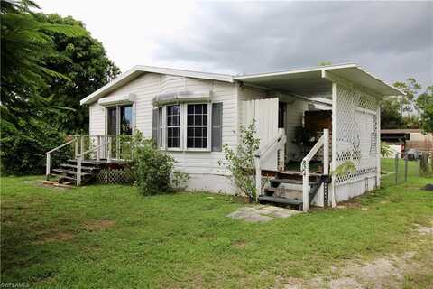 8243 Nault, NORTH FORT MYERS, FL 33917