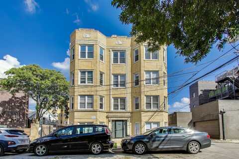 3215 N Francisco Avenue, Chicago, IL 60618