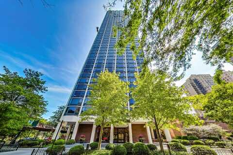 1555 N ASTOR Street, Chicago, IL 60610