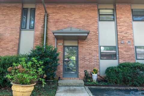 2226 Colony Drive, Huntsville, AL 35802