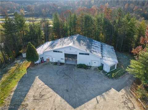 4050 Tall Timber Road NE, Mineral City, OH 44656