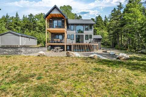 39 Pratt Lane, Danforth, ME 04424