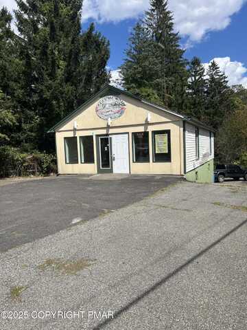 21 Sterling Road, Mount Pocono, PA 18344