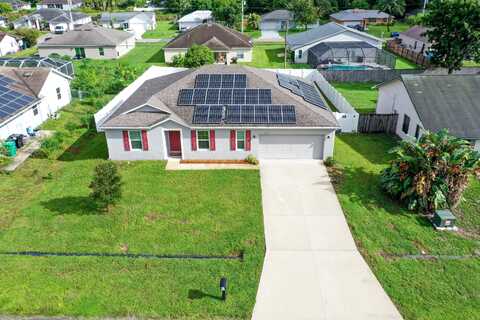 279 SW Statler Avenue, Port Saint Lucie, FL 34984