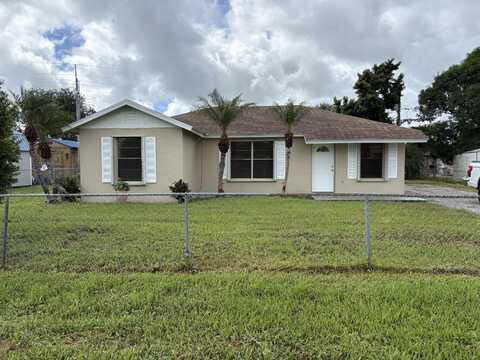 832 SW Avenue I, Belle Glade, FL 33430