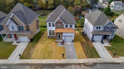 530 THIRD STREET, MARTINSBURG, WV 25404