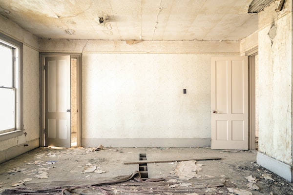 A gray abandoned room